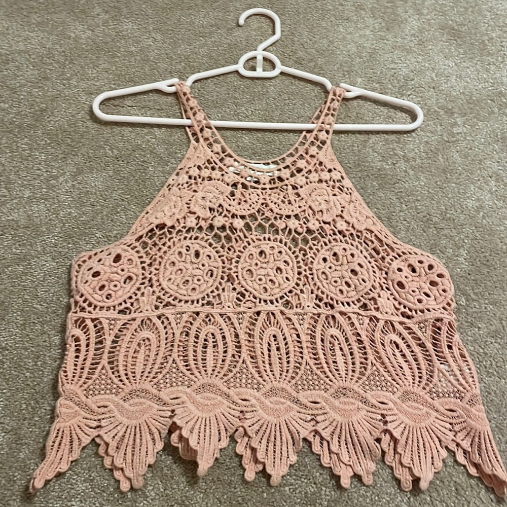 Crotia top in Size Small
